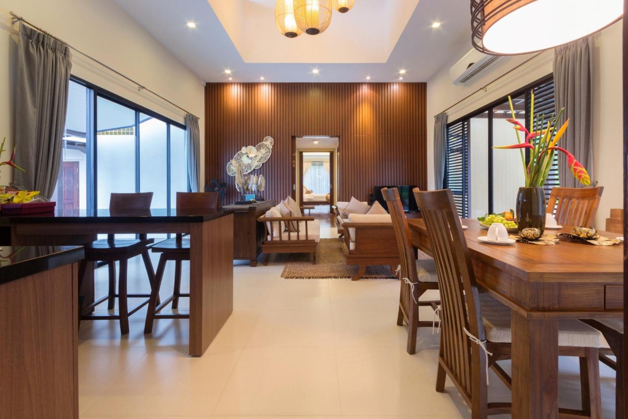 Ozone Villa Phuket Pa Khlok Exterior foto