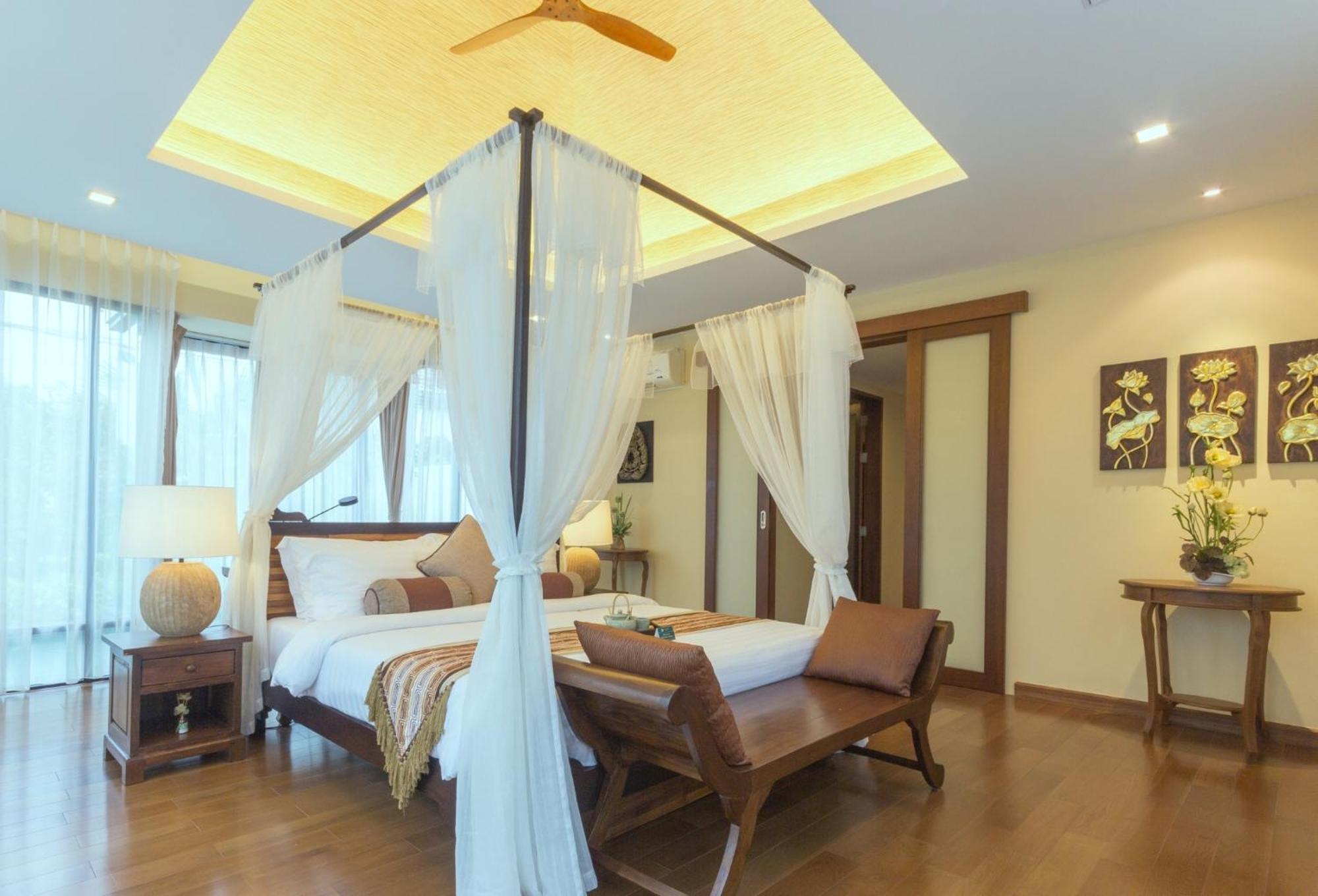 Ozone Villa Phuket Pa Khlok Exterior foto