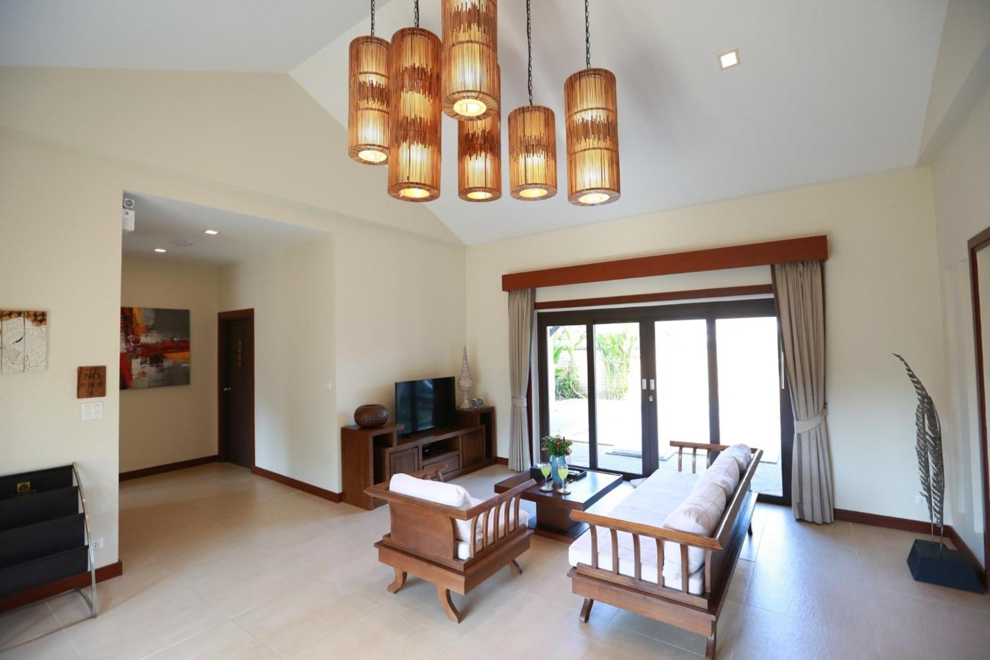 Ozone Villa Phuket Pa Khlok Exterior foto